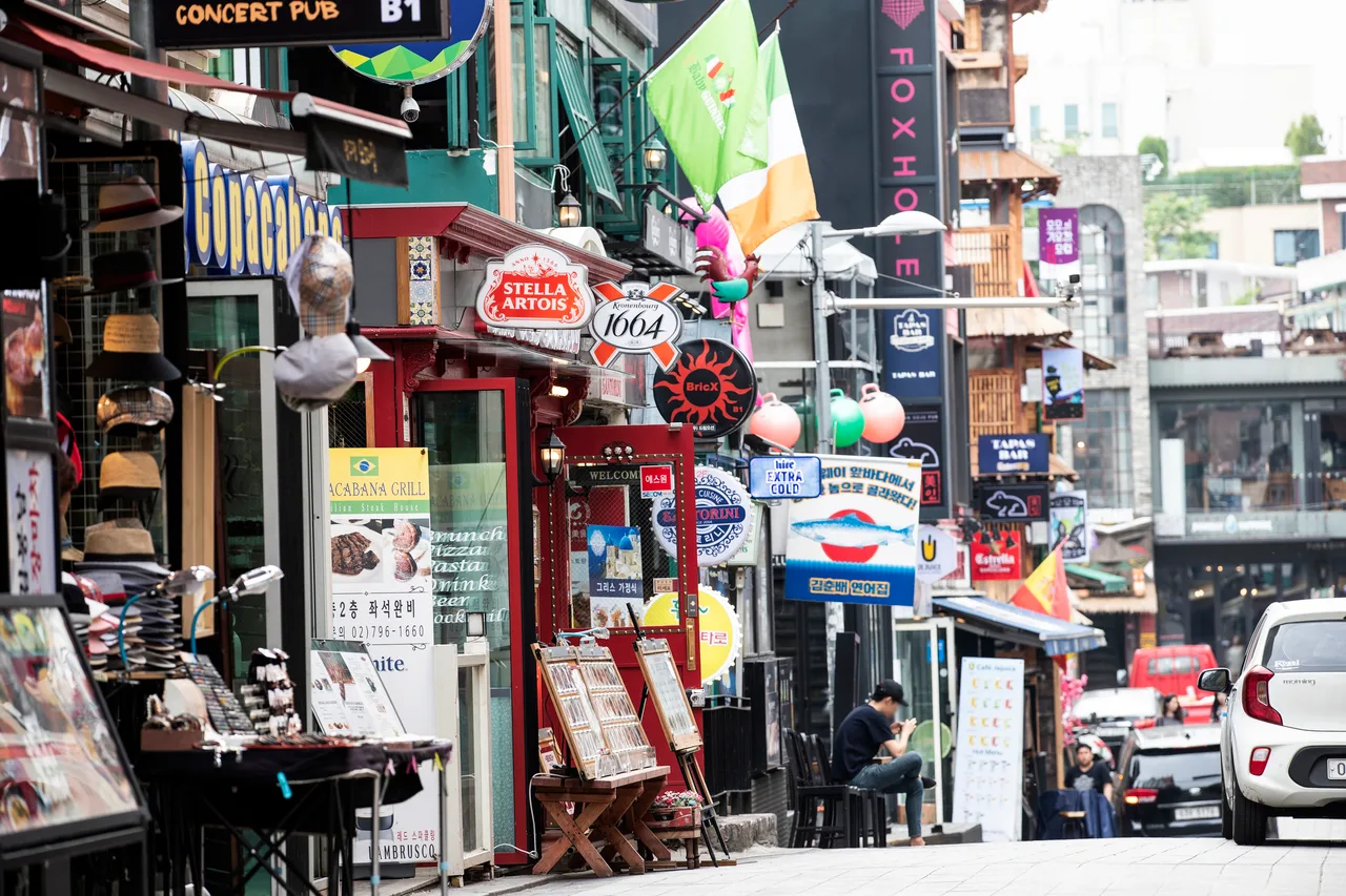 Itaewon street in Seoul at night